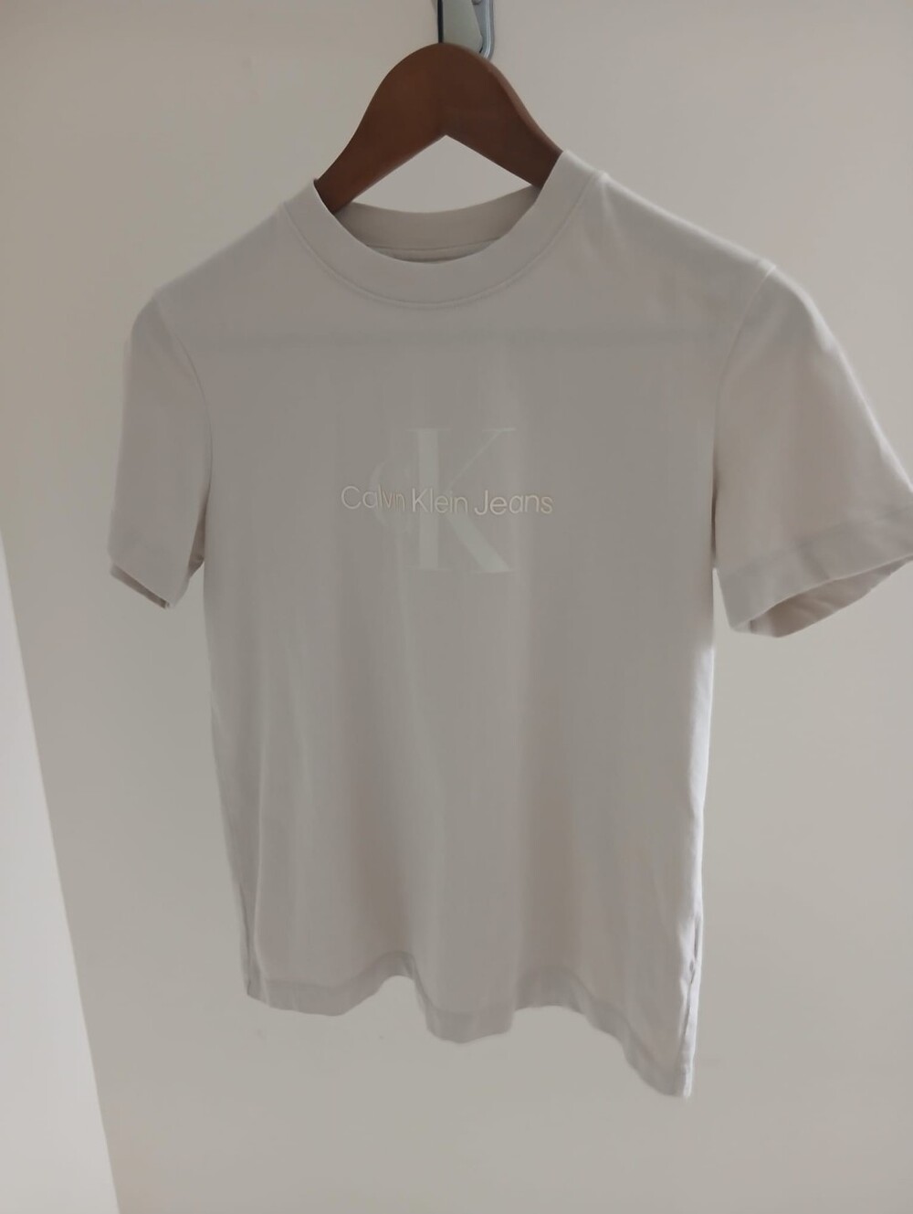 100% Cotton Calvin Klein Jeans Tshirt Size S
